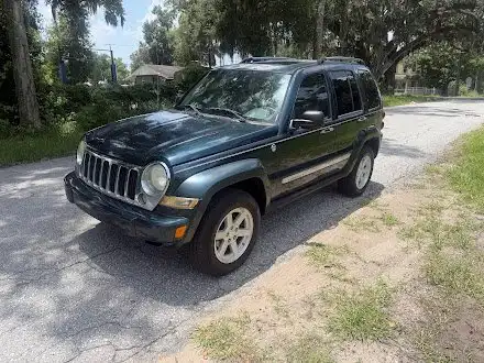 2005 Jeep Liberty Limited 4WD's photo