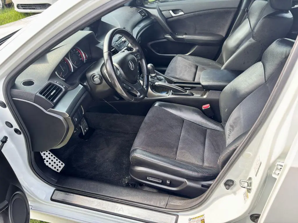2012 Acura TSX Special Edition 5AT photo 5