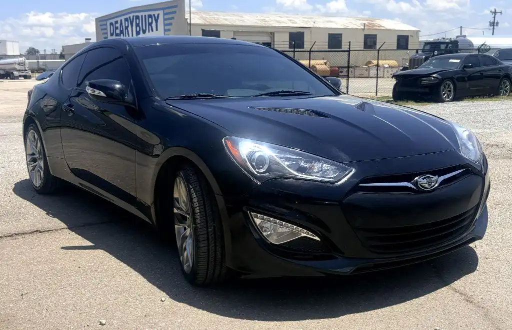 2013 Hyundai Genesis Coupe 3.8 Track 6-Speed M/T's photo