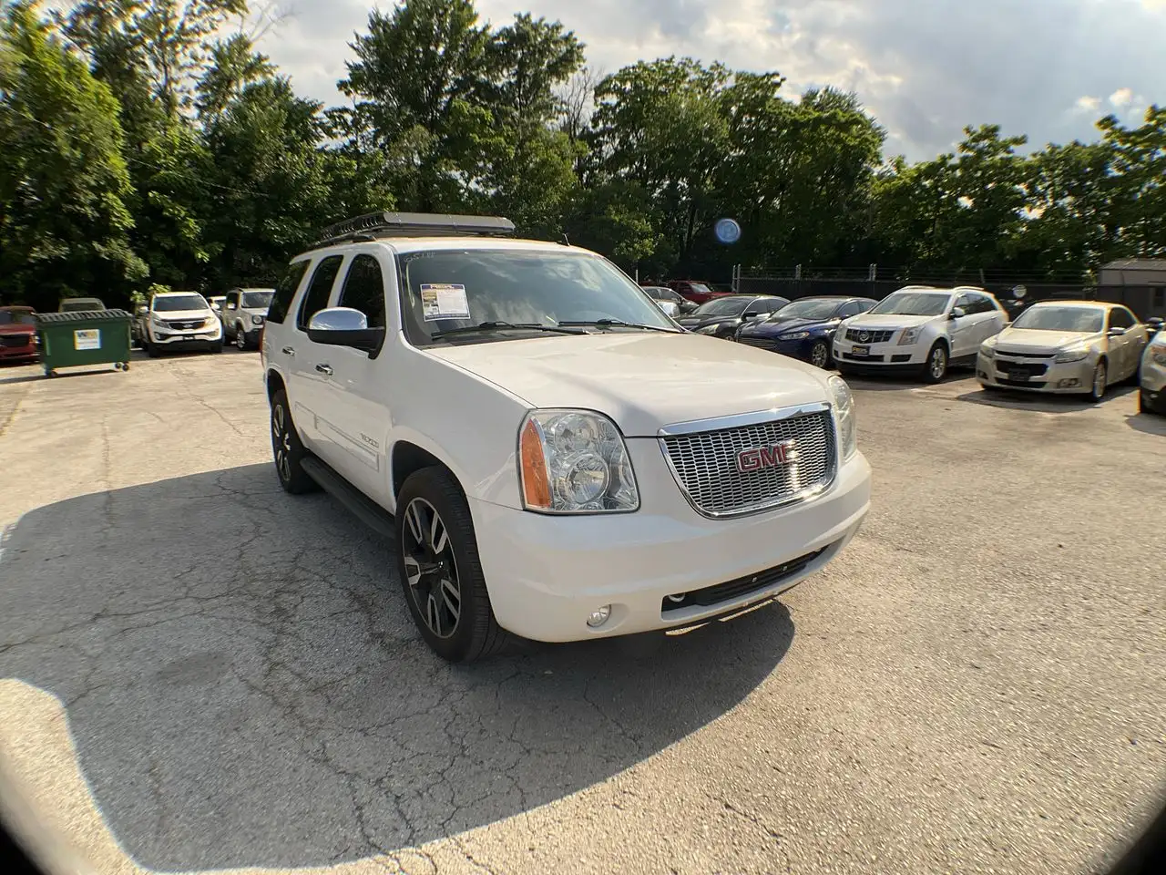 2014 GMC Yukon 2WD SLT's photo