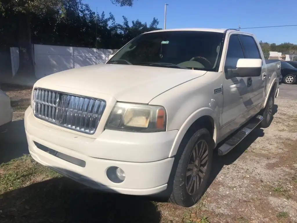 2008 Lincoln Mark 139-in 4X4's photo