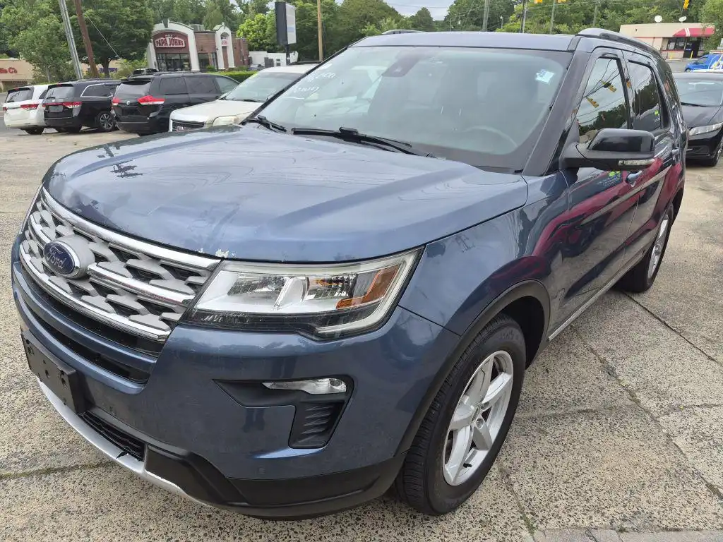 2018 Ford Explorer XLT FWD's photo