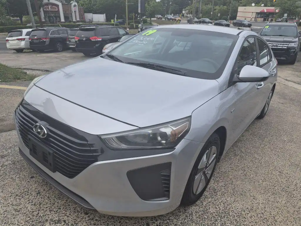 2019 Hyundai Ioniq 1.6 Blue Hybrid DCT's photo