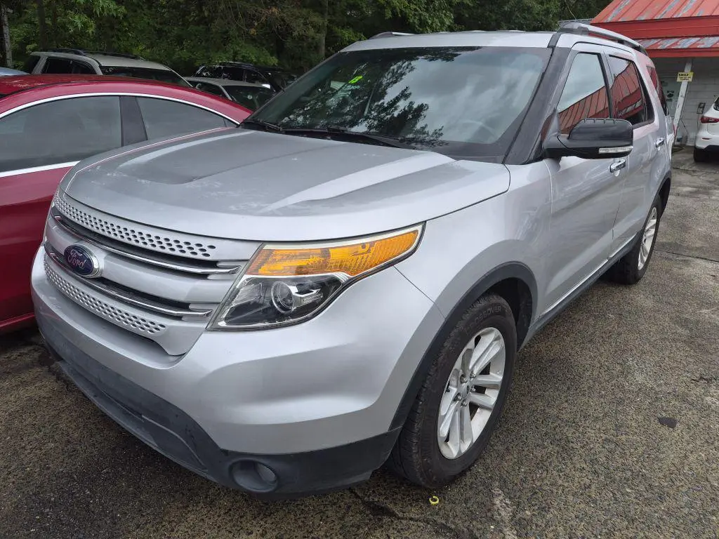 Vehicle Image 1