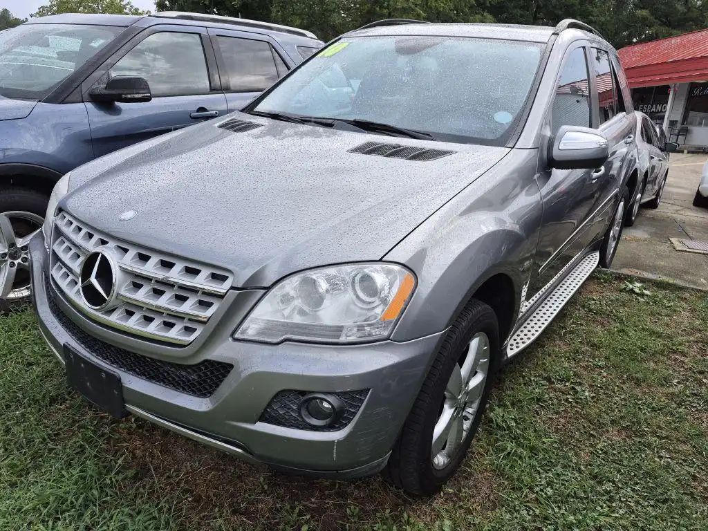 2010 Mercedes-Benz M-Class ML350 4MATIC's photo