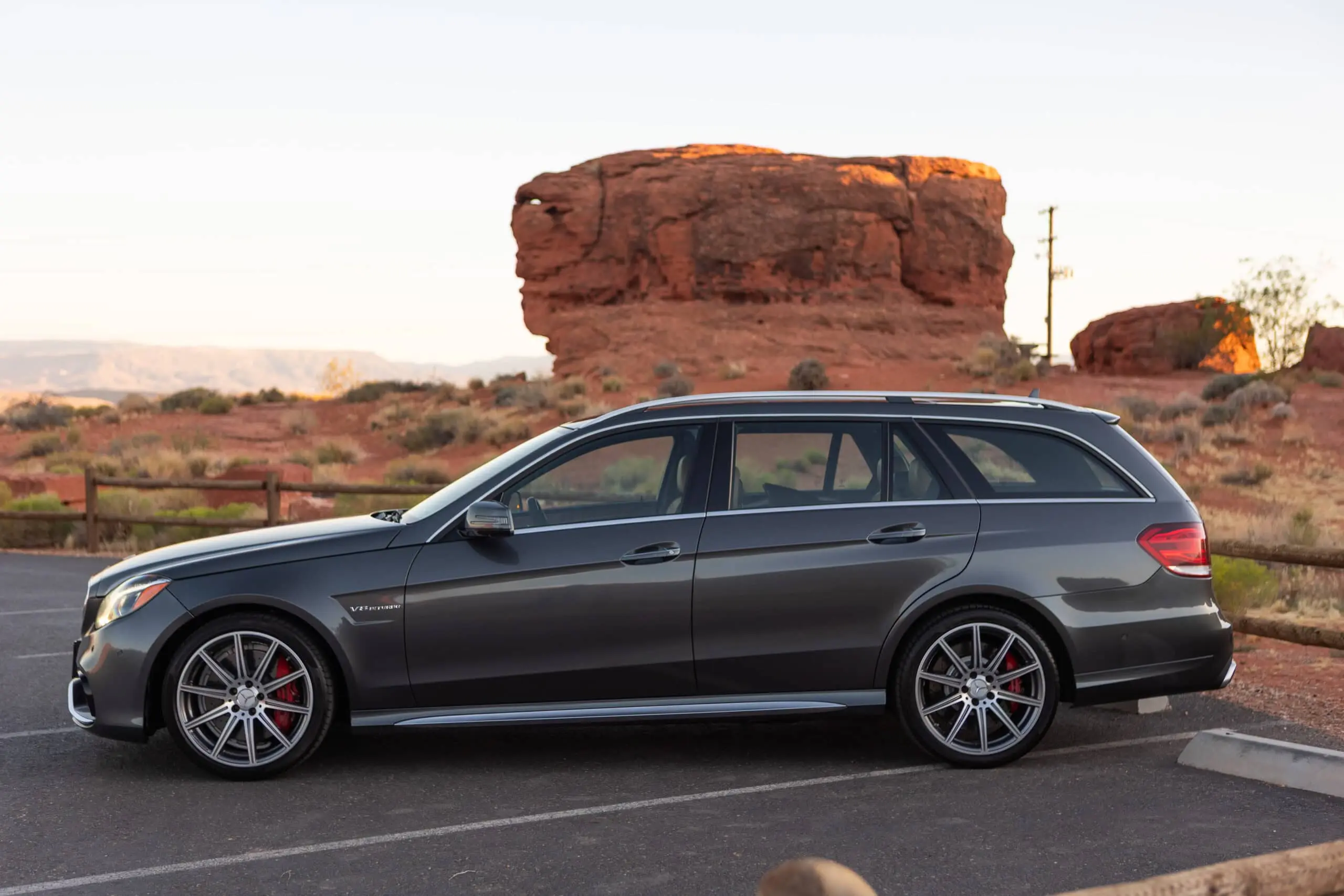 2014 Mercedes-Benz E-Class E63 AMG S 4MATIC photo 5