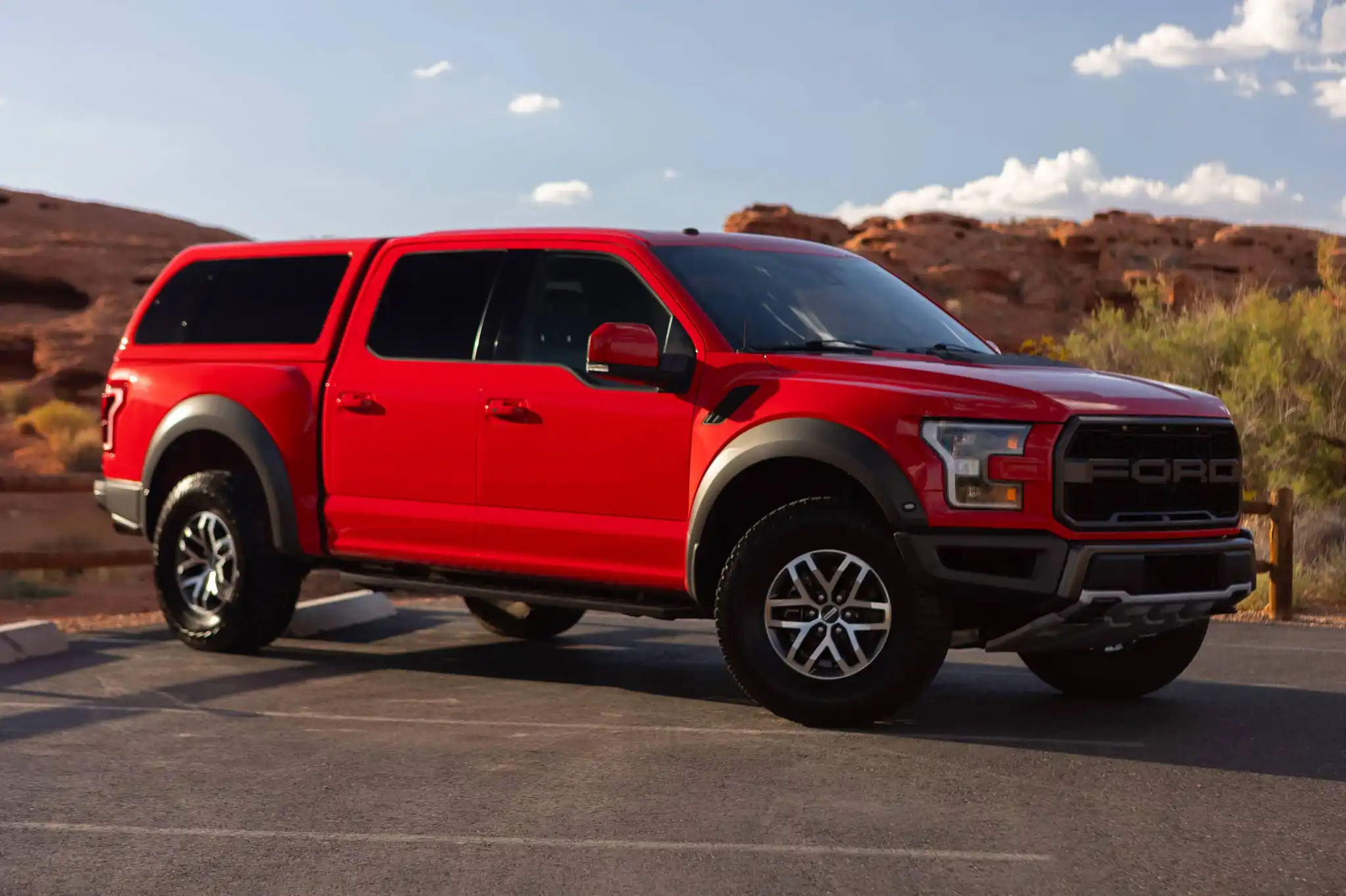 2018 Ford F-150 Raptor 4WD SuperCrew 5-1/2' Box's photo