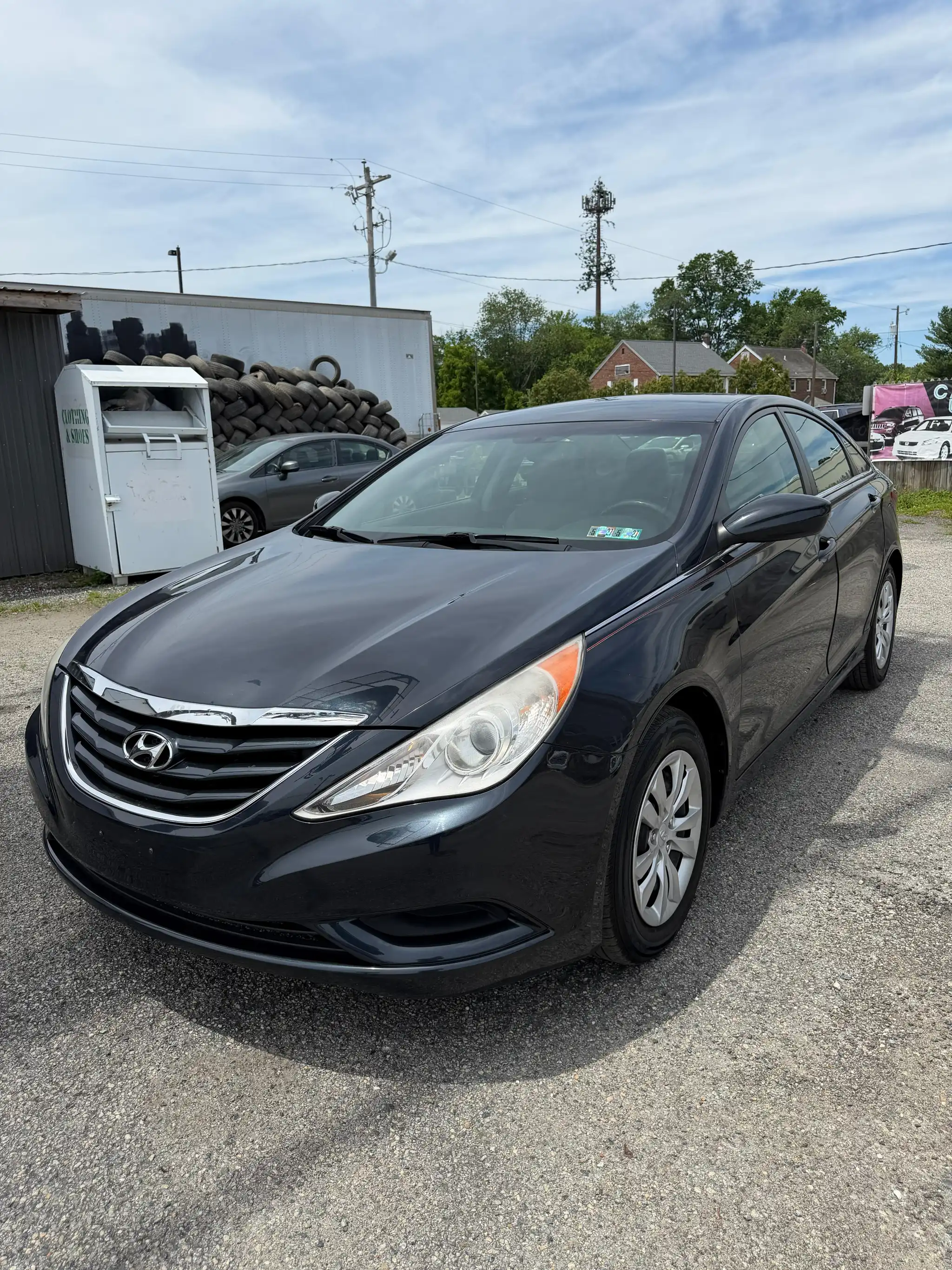 2011 Hyundai Sonata I4 GLS PZEV A T's photo