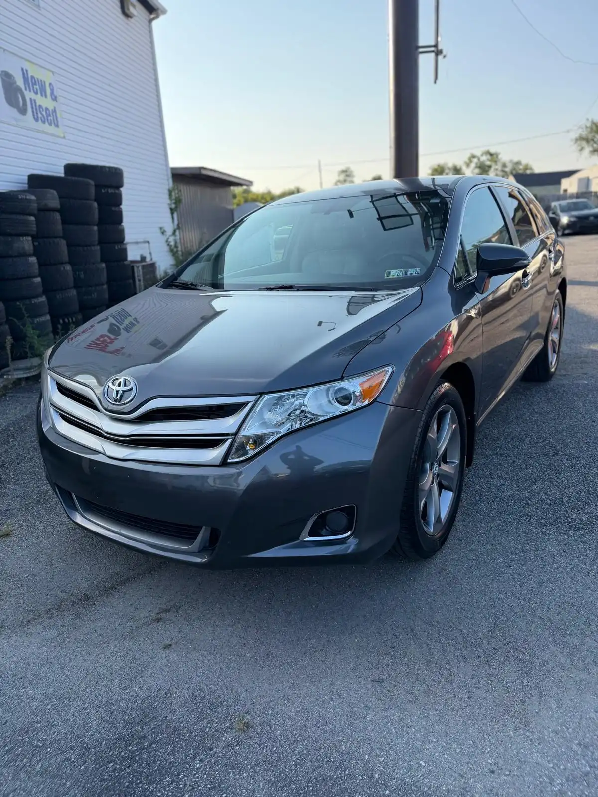 2013 Toyota Venza XLE FWD V6's photo