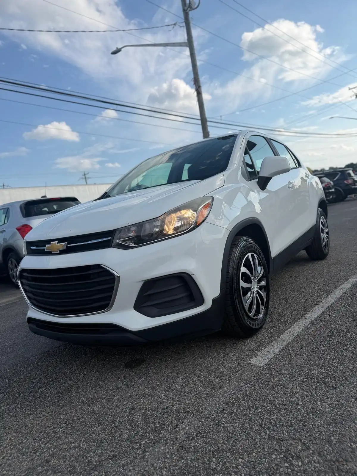 2017 Chevrolet Trax LS's photo