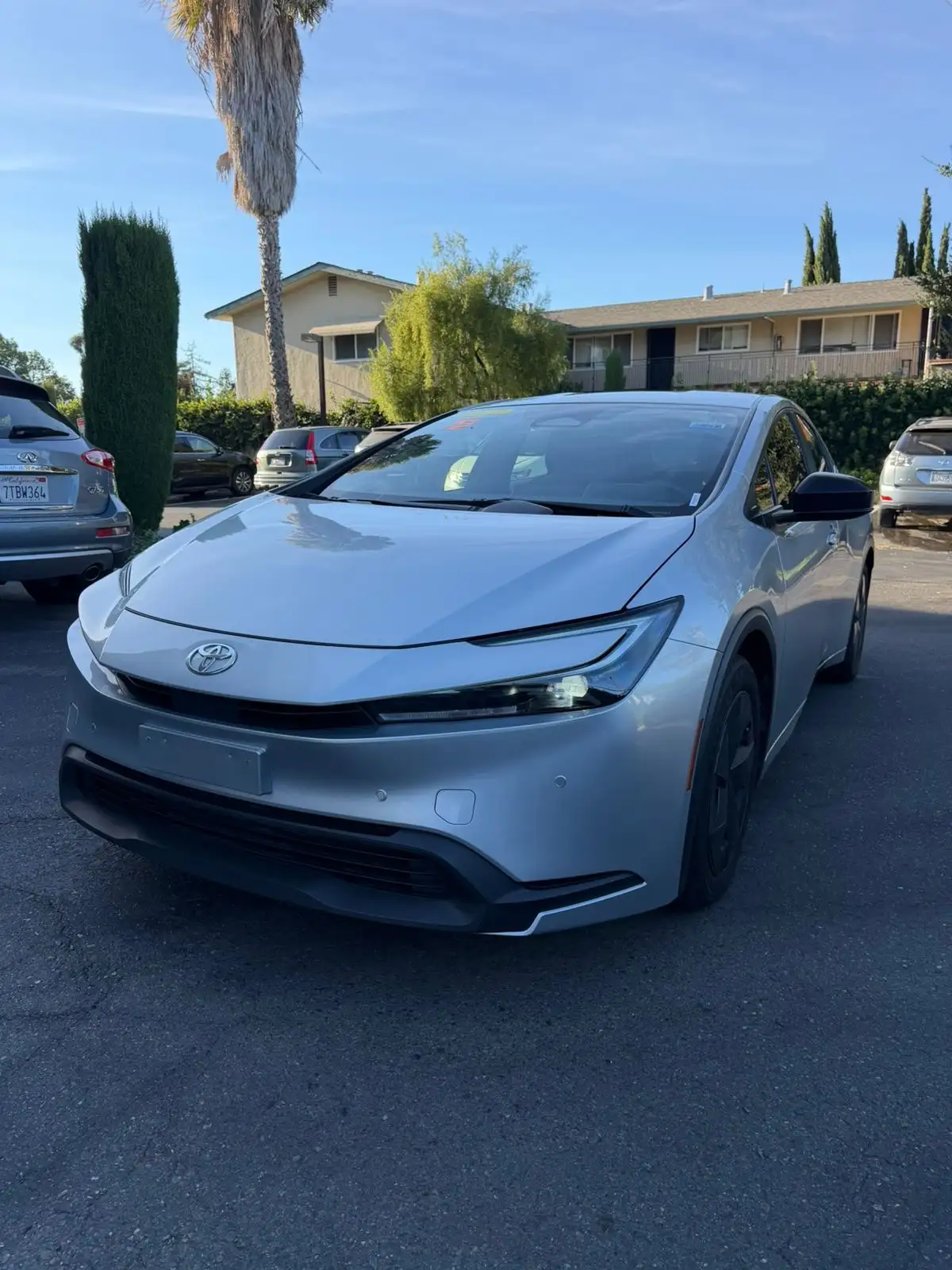 2024 Toyota Prius LE FWD's photo