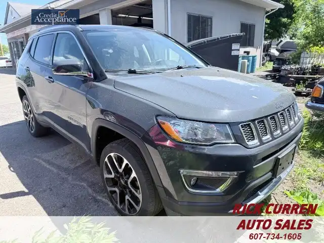 2018 Jeep Compass Limited 4X4's photo