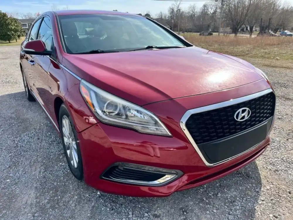 2016 Hyundai Sonata Base's photo