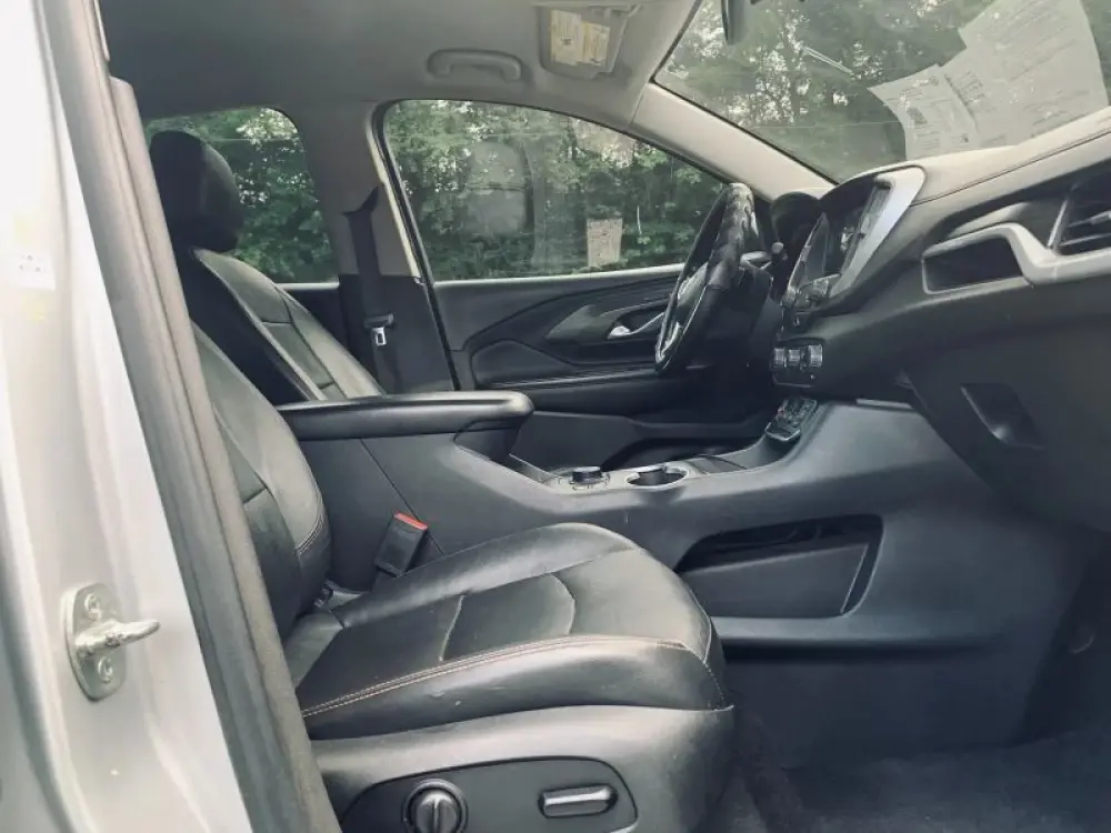 2021 GMC Terrain SLT AWD photo 4