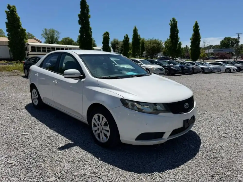 2012 Kia Forte EX AT's photo