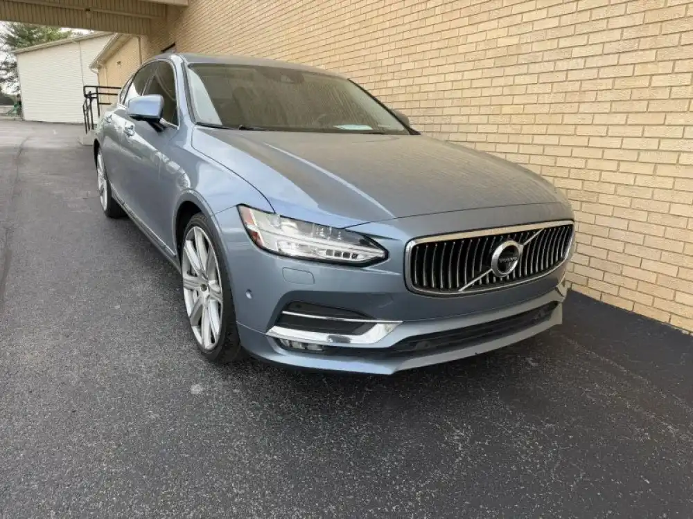 2017 Volvo S90 T6 Inscription AWD's photo