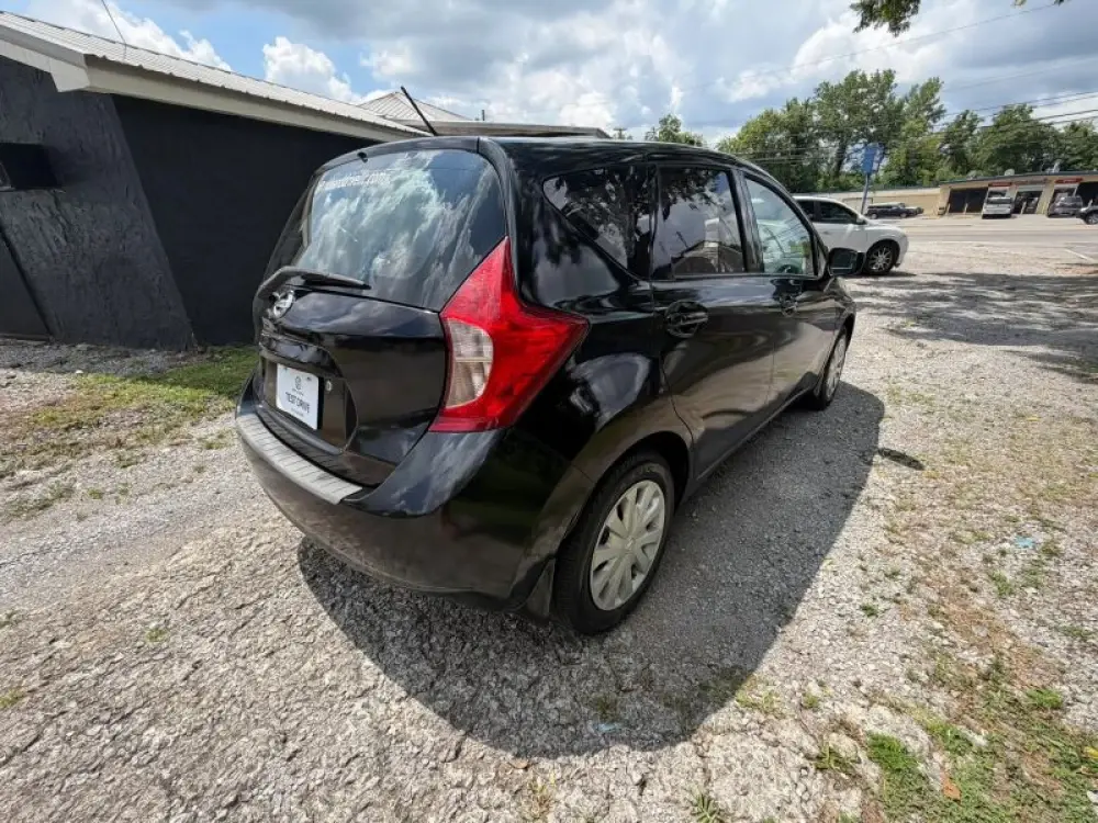 2016 Nissan Versa Note 1.6 S Plus CVT photo 4