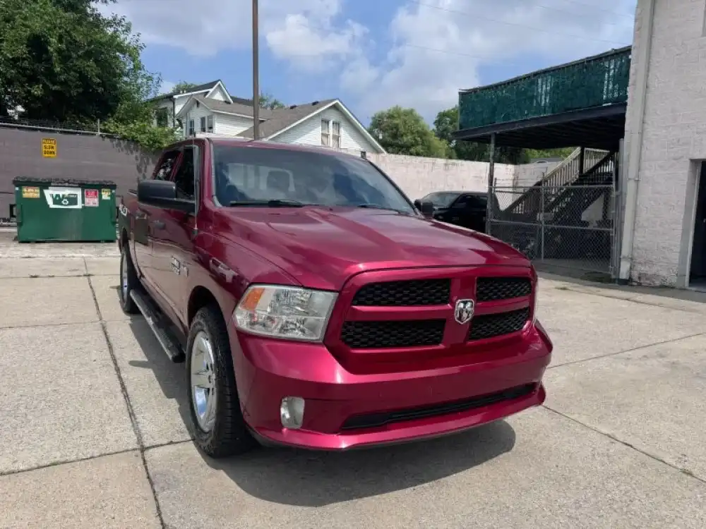 2014 RAM 1500 Express Crew Cab's photo