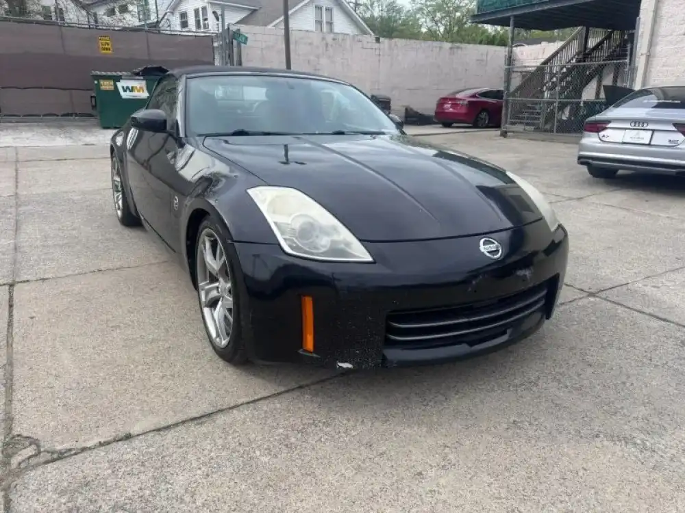 2006 Nissan 350Z Roadster Touring 5AT's photo