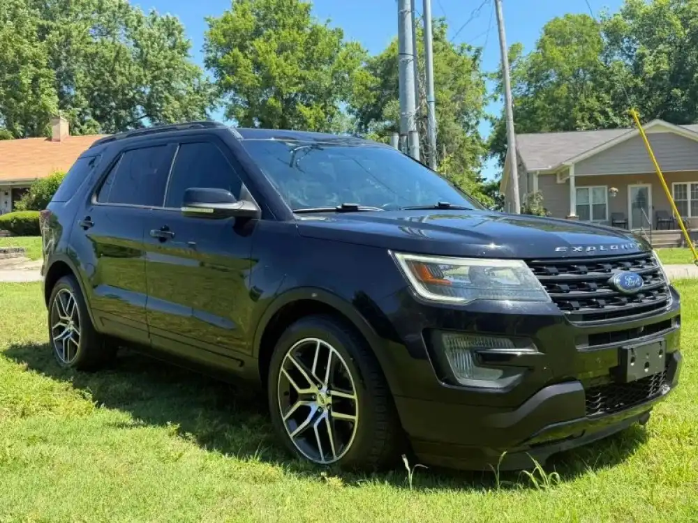 2016 Ford Explorer Sport 4WD's photo