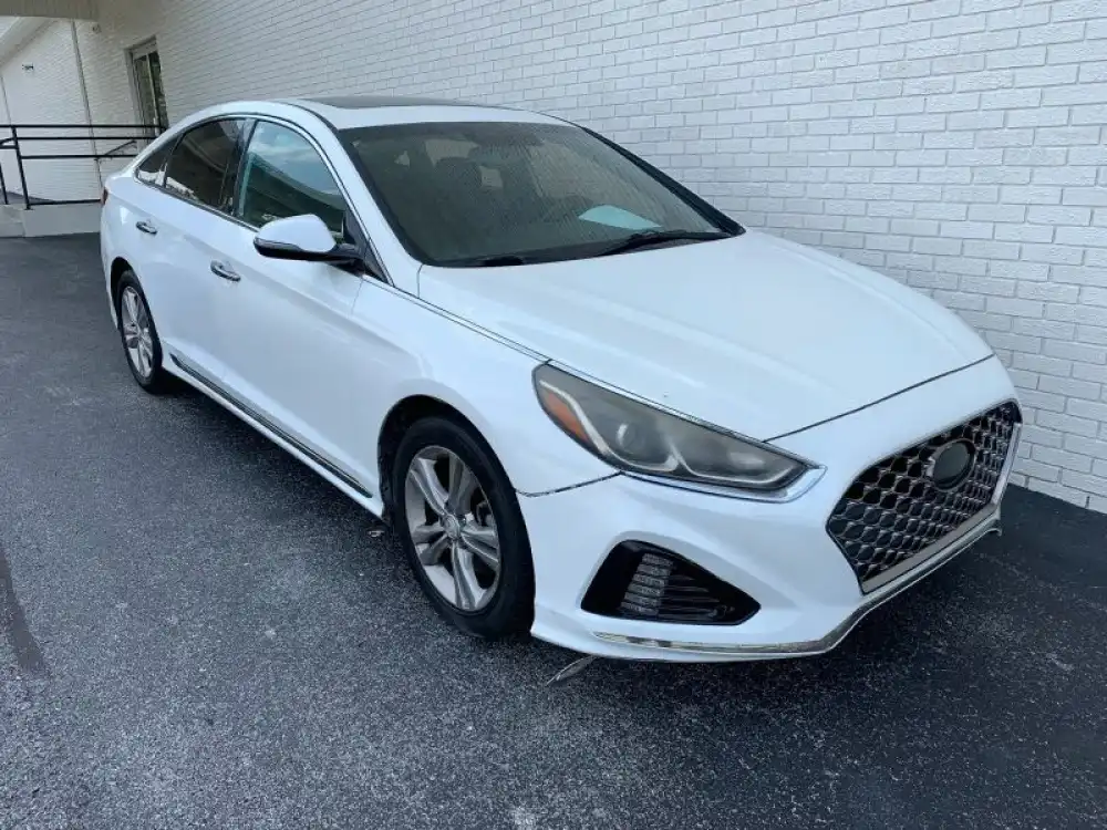 2019 Hyundai Sonata Sport's photo
