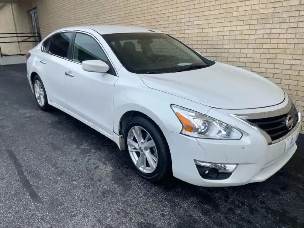 2013 Nissan Altima 2.5 SV CVT's photo