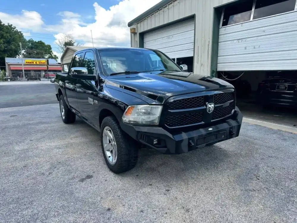 2013 RAM 1500 Express 4WD Crew Cab's photo