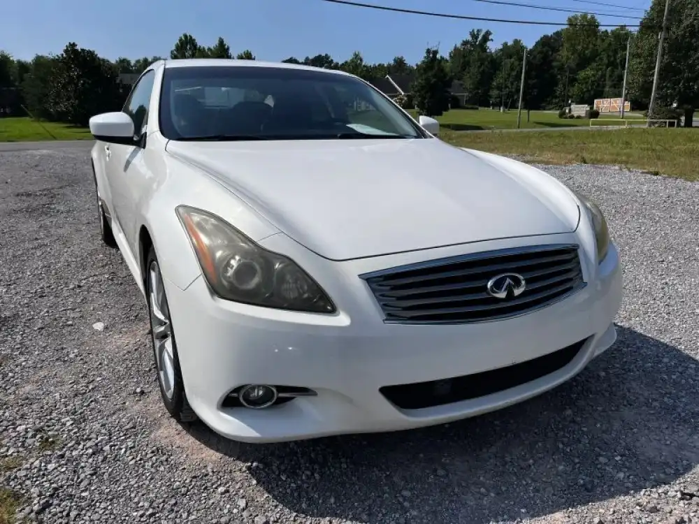 2012 INFINITI G's photo