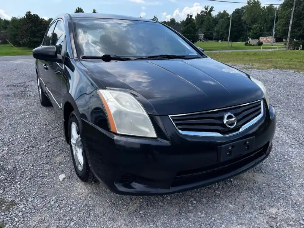 2012 Nissan Sentra Sedan's photo