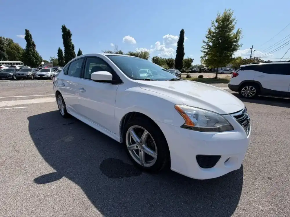 2014 Nissan Sentra 1.8 SR CVT's photo