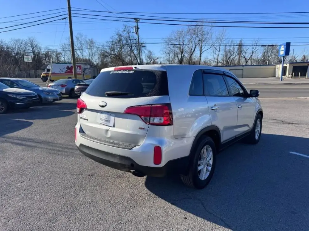 2014 Kia Sorento LX Auto photo 3