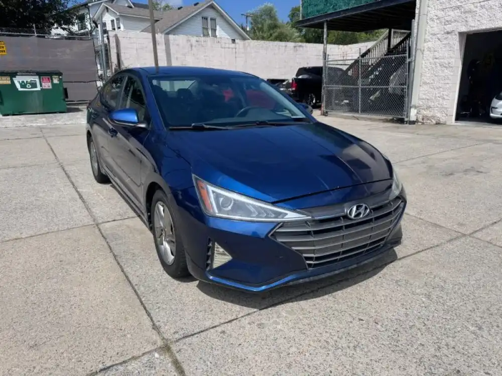 2019 Hyundai Elantra 2.0 SEL SULEV A T's photo
