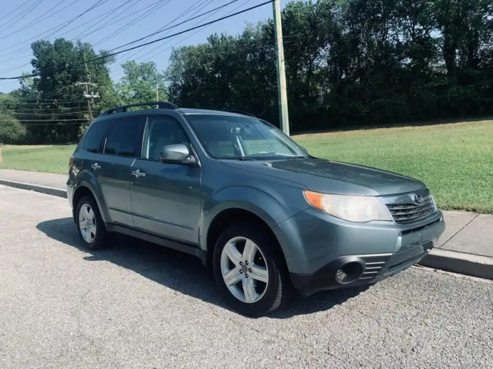 2010 Subaru Forester 2.5X Premium AT's photo