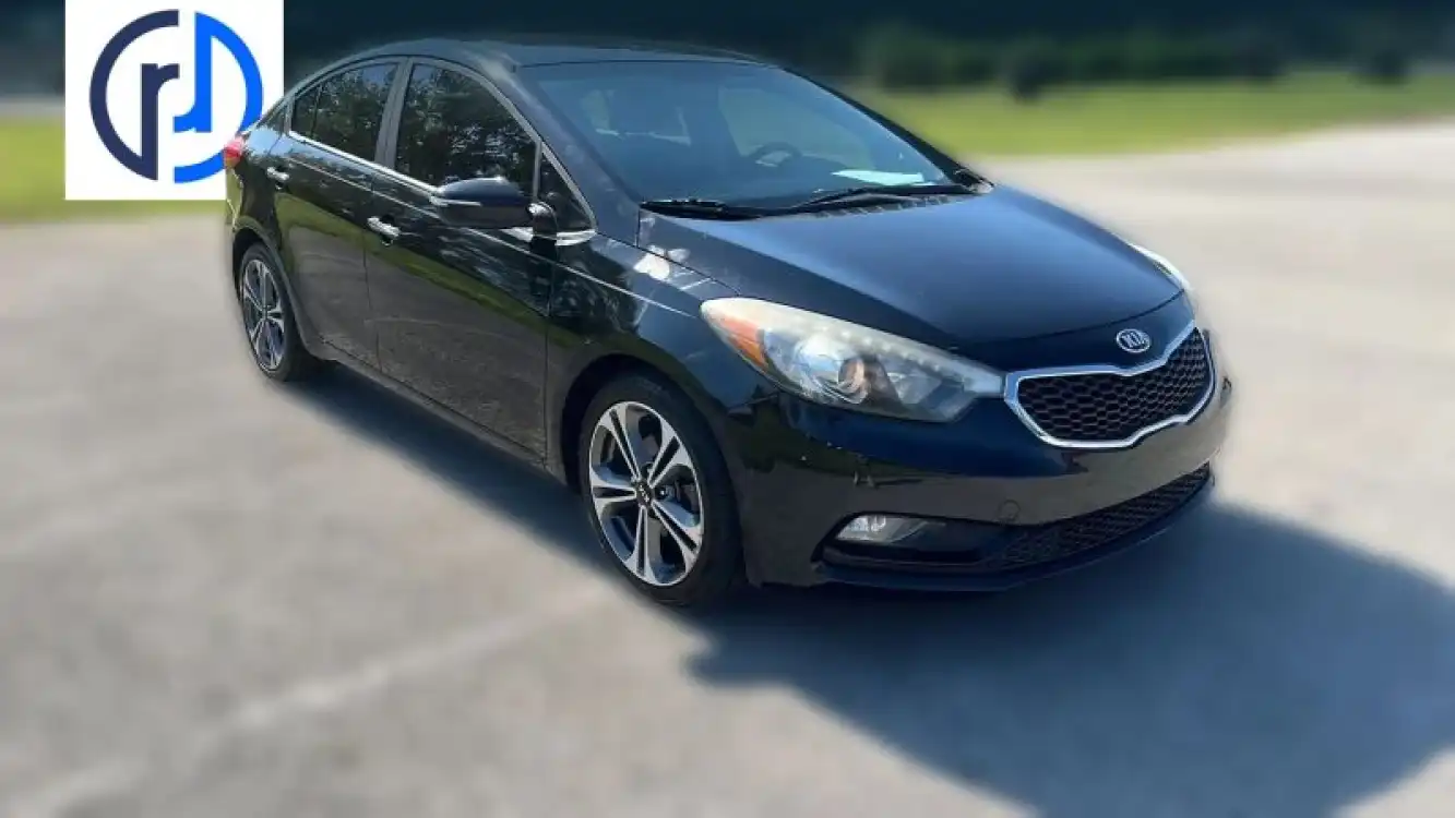 2016 Kia Forte EX Auto's photo
