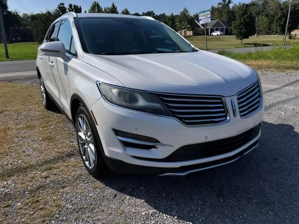 2016 Lincoln MKC Reserve FWD's photo