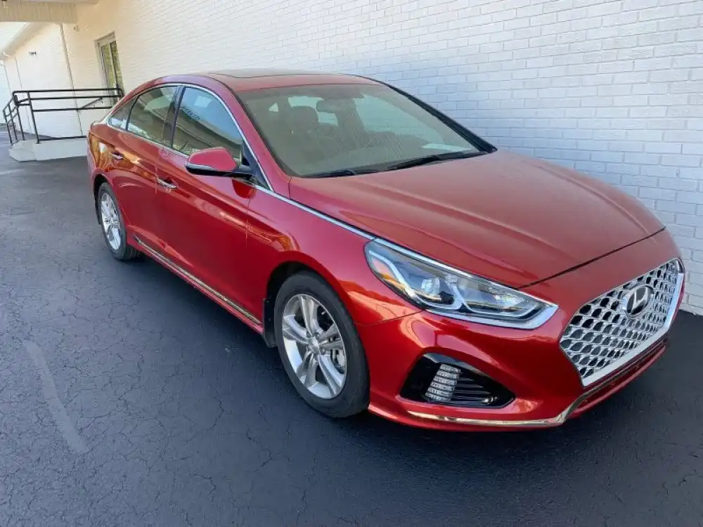 2019 Hyundai Sonata Sport's photo