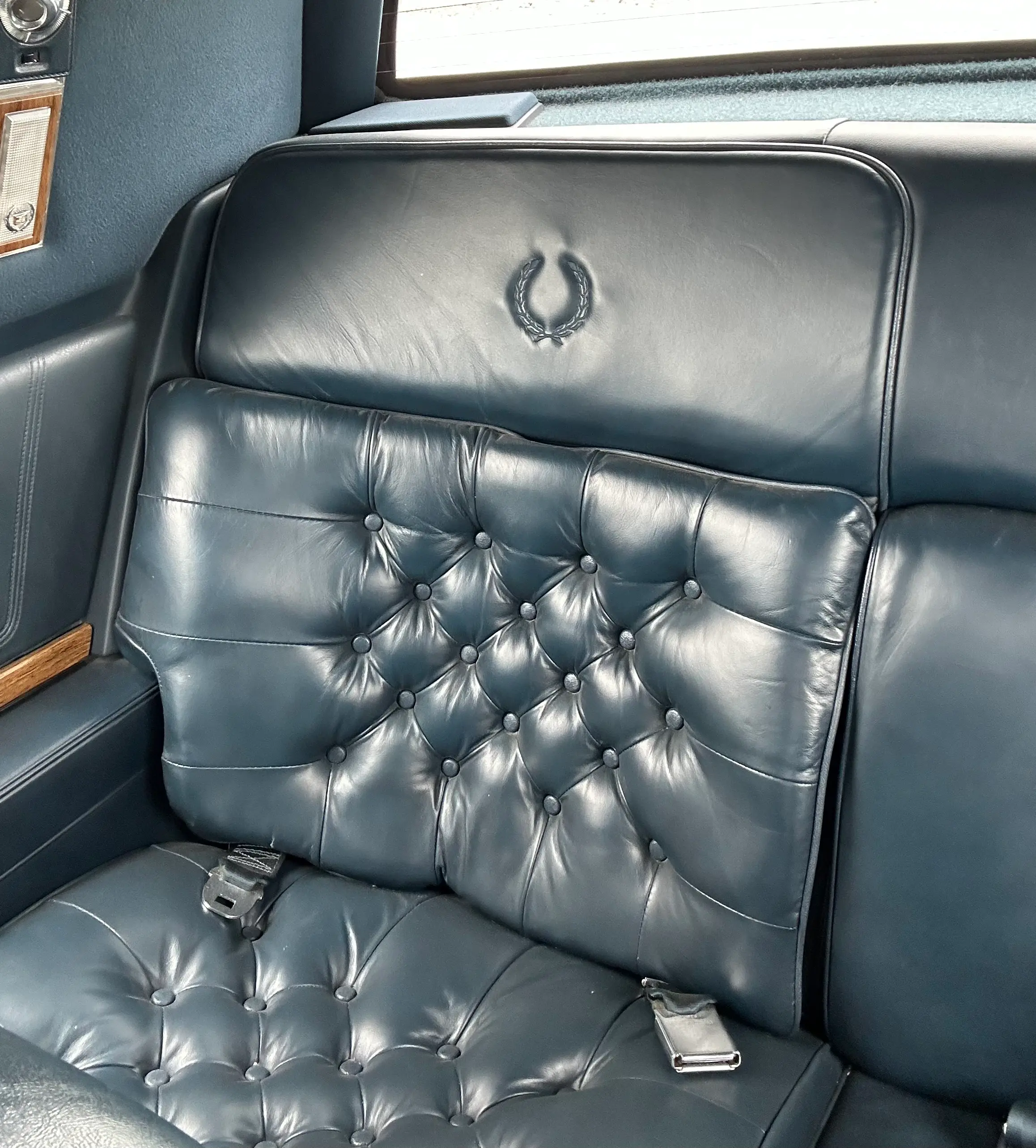 1985 Cadillac Eldorado undefined photo 5