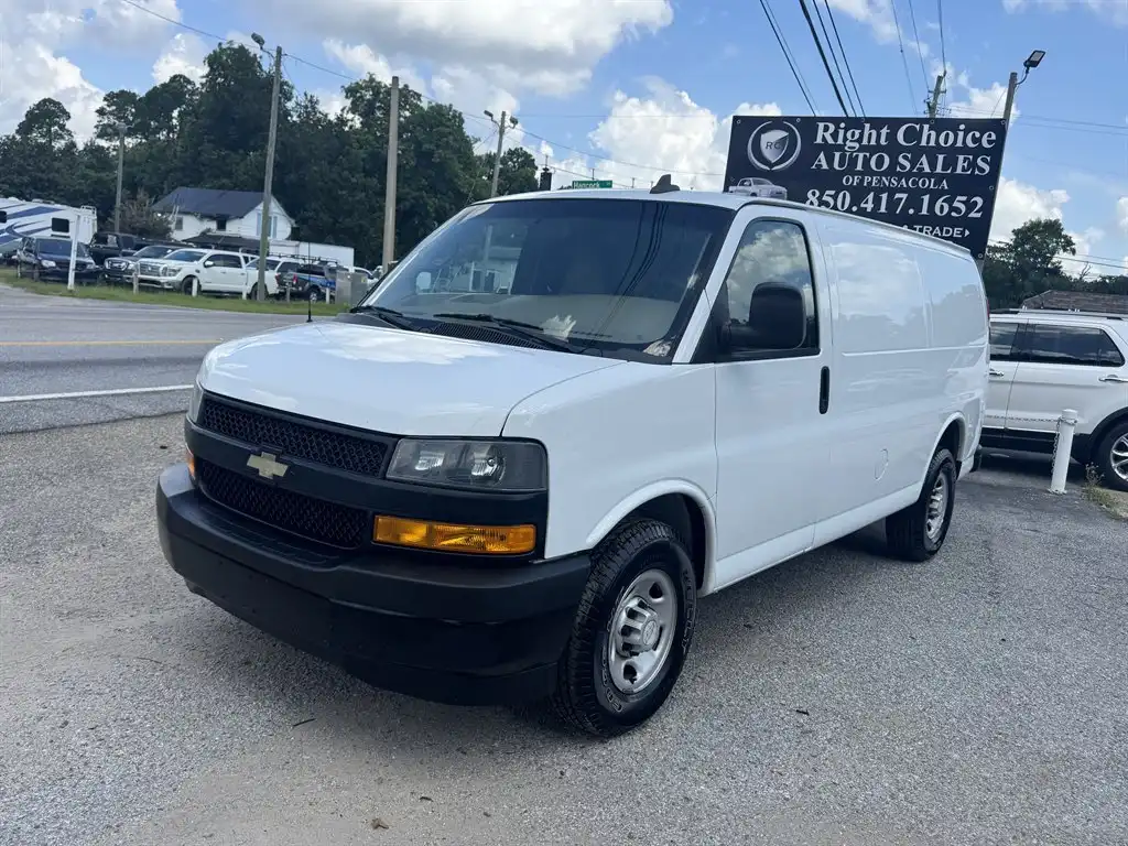 2019 Chevrolet Express 2500 Work Van HD's photo