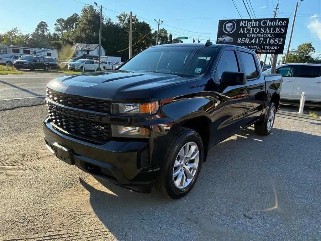 2021 Chevrolet Silverado 1500 Custom Crew Cab Short Box's photo