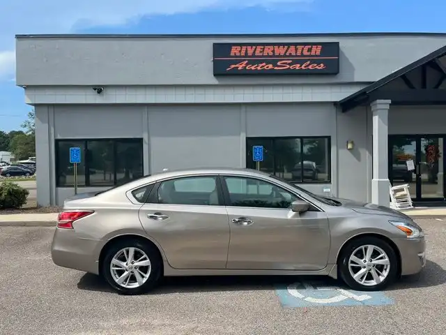2013 Nissan Altima 2.5 SV CVT's photo