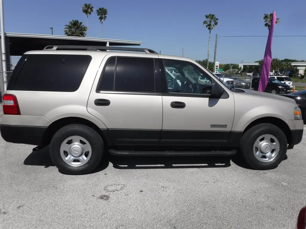 2007 Ford Expedition XLT photo 4