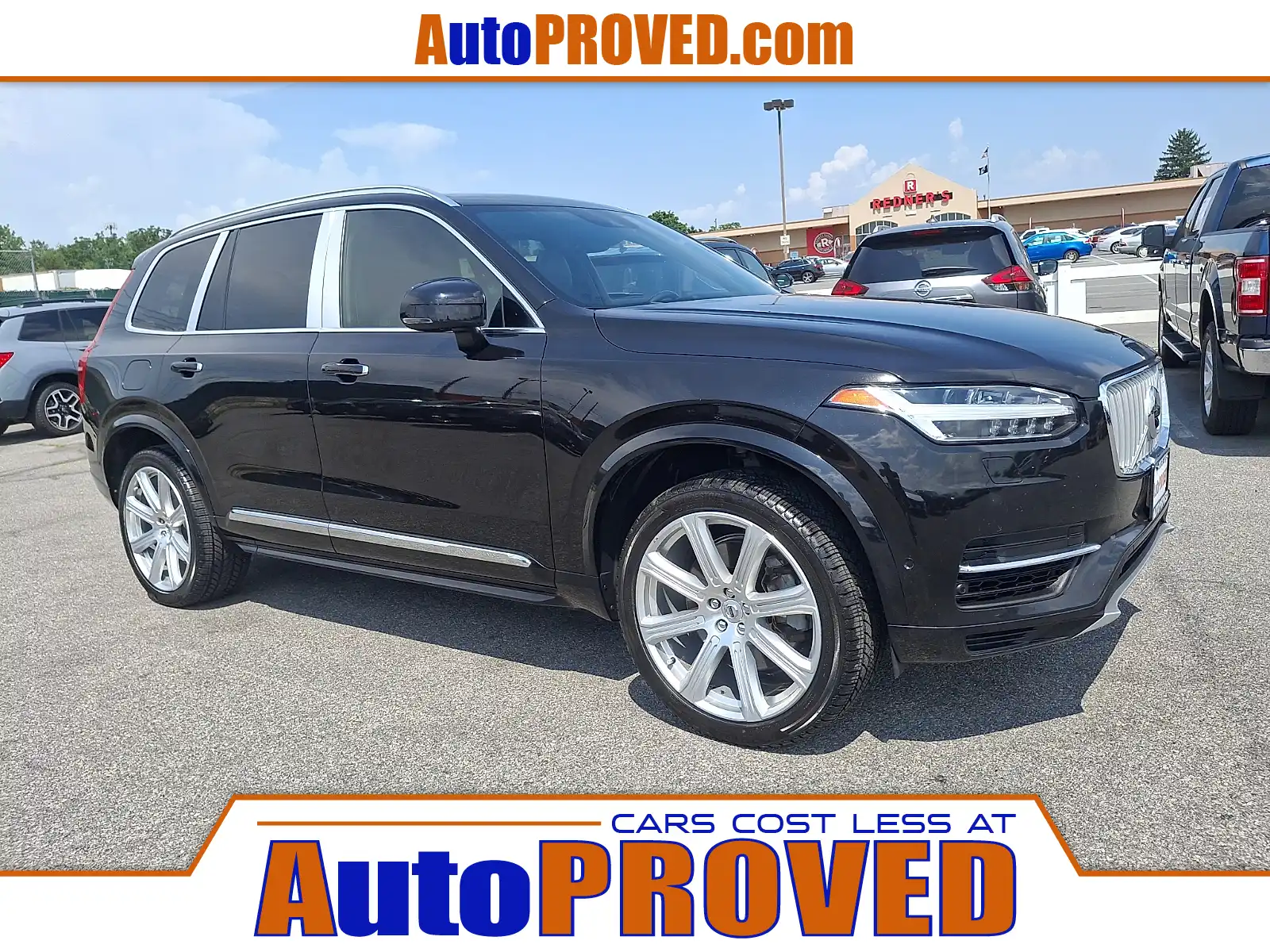 2017 Volvo XC90 T8 Twin Engine Plug-in Hybrid Excellence's photo