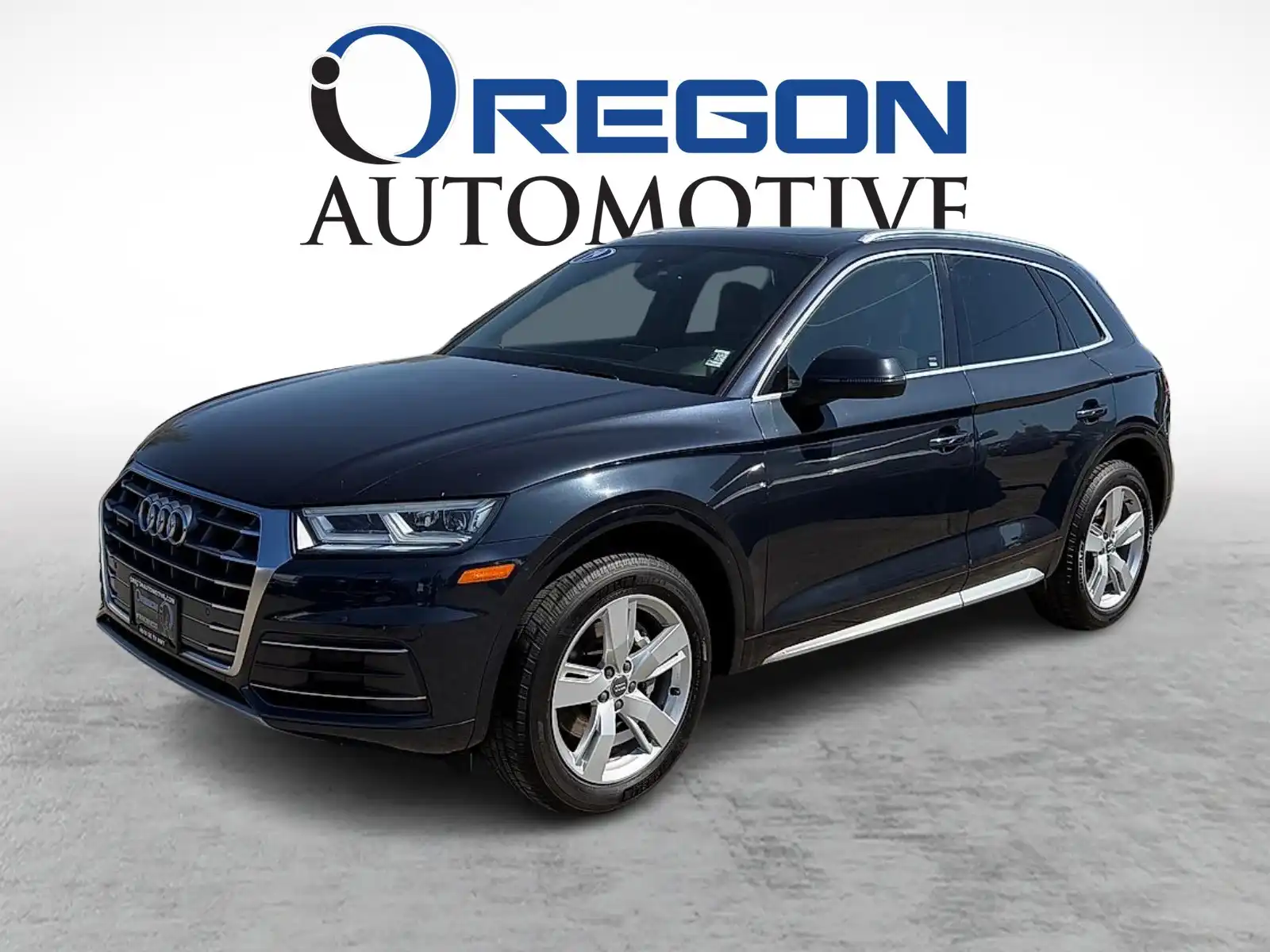 2019 Audi Q5 2.0T quattro S tronic Premium Plus's photo