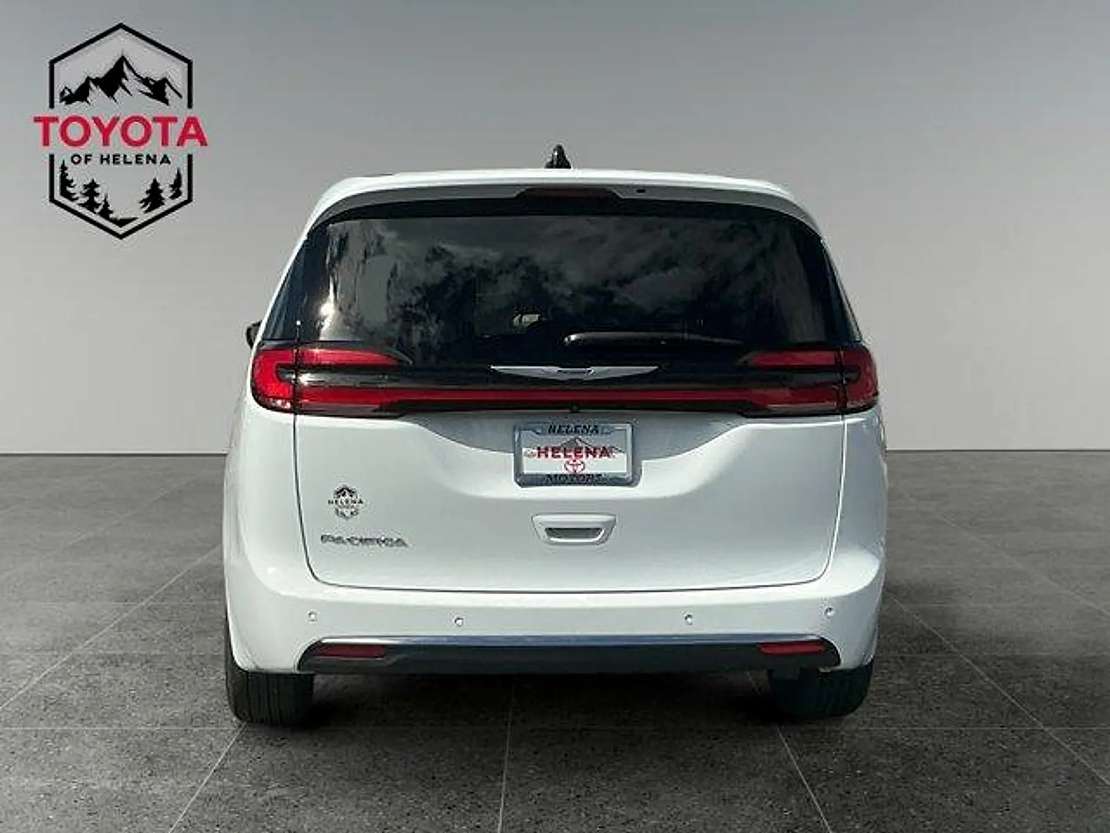 2025 Chrysler Pacifica Select photo 4