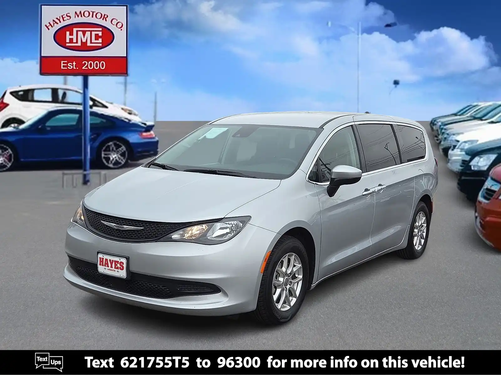 2023 Chrysler Voyager LX's photo
