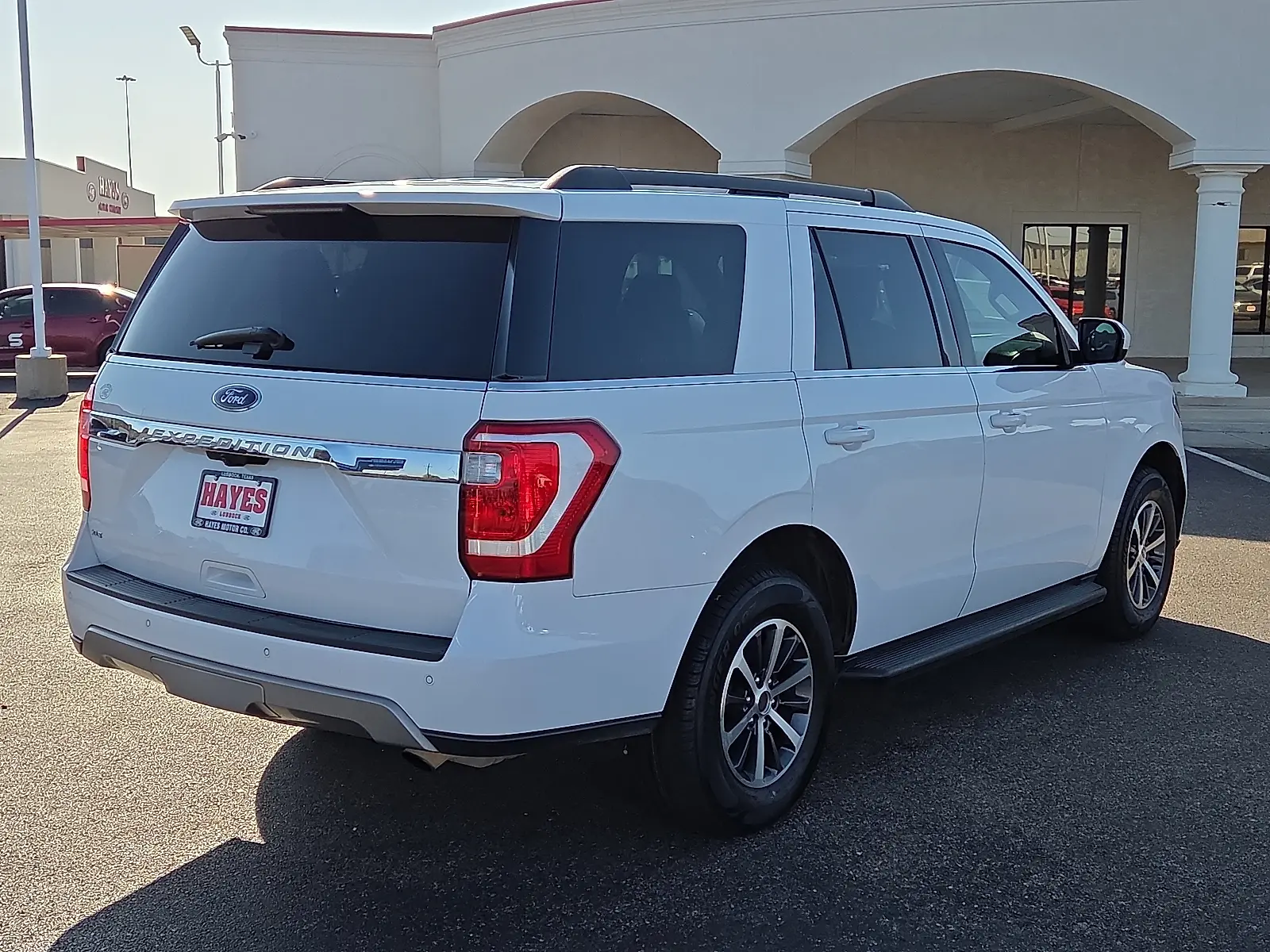 2021 Ford Expedition XLT photo 4