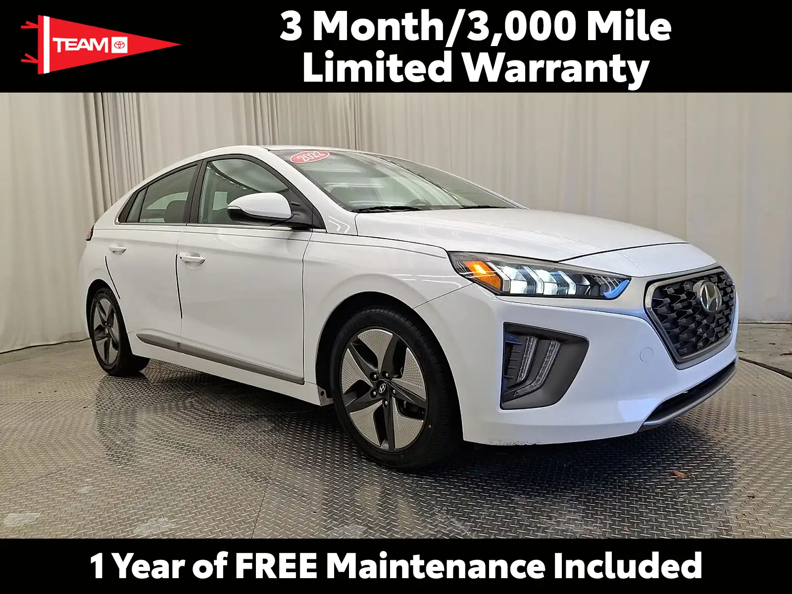 2022 Hyundai Ioniq Hybrid SEL's photo