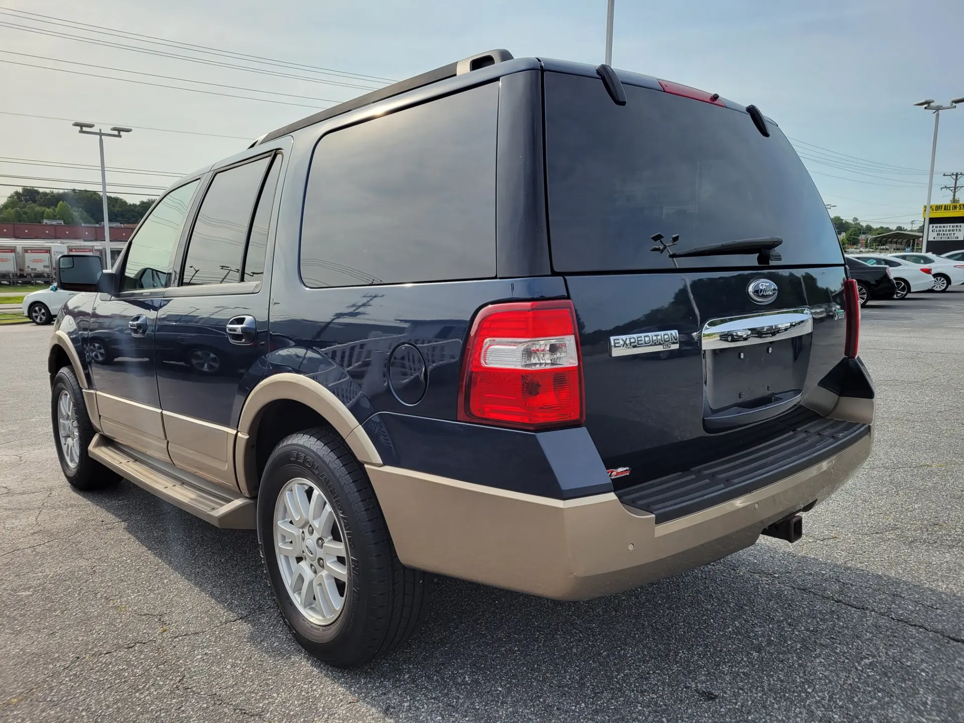 2013 Ford Expedition XLT photo 3