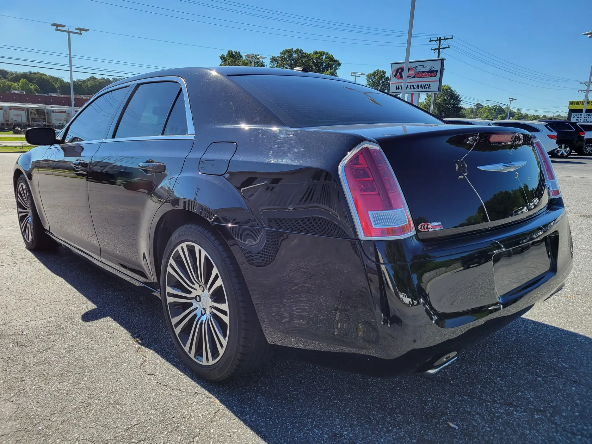2012 Chrysler 300 S V6 photo 3