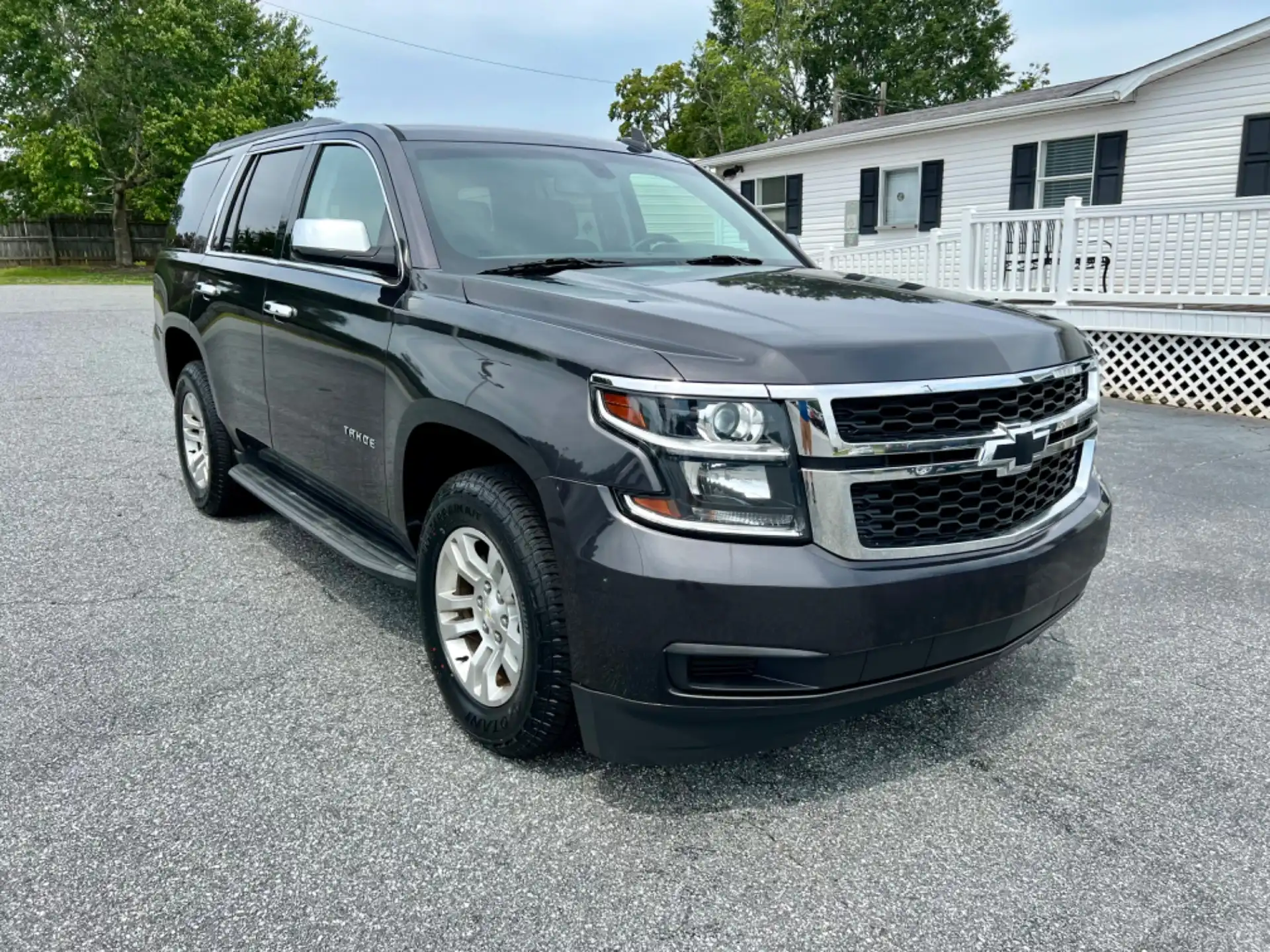 2017 Chevrolet Tahoe LS 2WD's photo